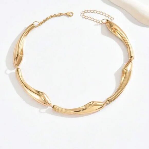 18K Gold Filled Chunky Collar Necklace - Picture 2 of 2